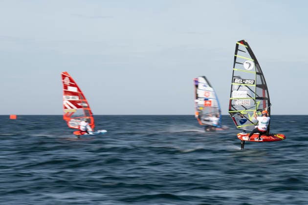 PWA - Citroen - World Windsurfing Tour Sylt 2026 - Tag 5 - Slalom Foil Men; Sylt Westerland, 30.09.2026 Cyril Evard (Slalom Foil Men, Belgium, BEL-250); PWA - Citroen - World Windsurfing Tour Sylt 2026 - Tag 5 - Slalom Foil Men am 30.09.2026 vor dem Brandenburger Strand - Motorboot auf Sylt Westerland (Deutschland). Copyright: xBEAUTIFULxSPORTS AndreasxDickx