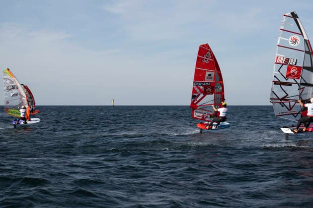 PWA - Citroen - World Windsurfing Tour Sylt 2026 - Tag 5 - Slalom Foil Men; Sylt Westerland, 30.09.2026 Fabian Wolf (Slalom Foil Men, Germany, GER-404); PWA - Citroen - World Windsurfing Tour Sylt 2026 - Tag 5 - Slalom Foil Men am 30.09.2026 vor dem Brandenburger Strand - Motorboot auf Sylt Westerland (Deutschland). Copyright: xBEAUTIFULxSPORTS AndreasxDickx