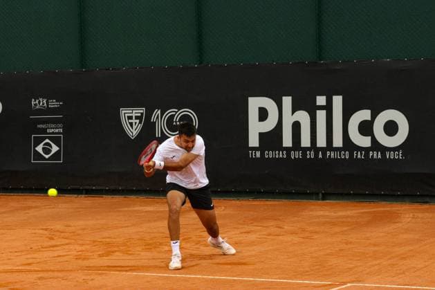 RECORD DATE NOT STATED Torres (Argentina) vs. Barrios Vera (Chile) for the ATP, Tennis Herren Challenger Curitiba Curitiba (PR), 09 30 2026 - ATP Challenger Curitiba Torres Barrios - Tennis player Tomas Barrios Vera (Chile) against Juan Bautista Torres (Argentina) for the ATP Challenger Curitiba tournament, at the Graciosa Country Club on the afternoon of Wednesday, September 30, 2026.(Foto: Edson De Souza Thenews2 imago images) SPO  Copyright: xEdsonxDexSouzax