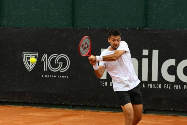 RECORD DATE NOT STATED Torres (Argentina) vs. Barrios Vera (Chile) for the ATP, Tennis Herren Challenger Curitiba Curitiba (PR), 09 30 2026 - ATP Challenger Curitiba Torres Barrios - Tennis player Tomas Barrios Vera (Chile) against Juan Bautista Torres (Argentina) for the ATP Challenger Curitiba tournament, at the Graciosa Country Club on the afternoon of Wednesday, September 30, 2026.(Foto: Edson De Souza Thenews2 imago images) SPO  Copyright: xEdsonxDexSouzax