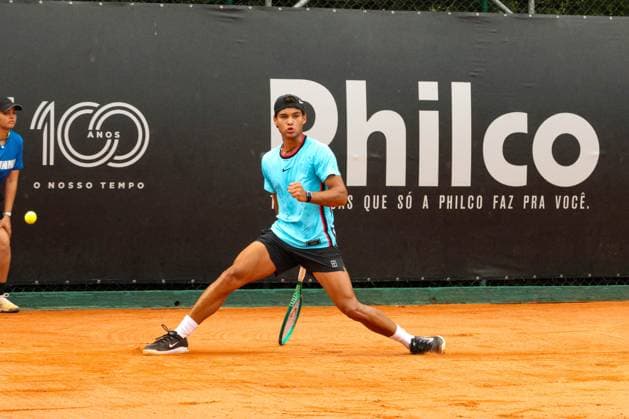 RECORD DATE NOT STATED Tennis player Guto Miguel in his first victory as a professional. Curitiba (PR), 09 30 2026 - ATP, Tennis Herren Challenger Curitiba Guto Miguel - After reaching the junior final at the US Open in early September, Guto Miguel decided it was time to take the next step and begin the transition to the professional circuit. This Wednesday, the 17-year-old from Goias debuted at the Curitiba Challenger with a victory, achieving his first career win as a professional tennis player. The Brazilian prospect benefited from the withdrawal of Argentinian Facundo Mena and advanced to the round of 16 of the 75-level tournament.(Foto: Edson De Souza Thenews2 imago images) SPO  Copyright: xEdsonxDexSouzax