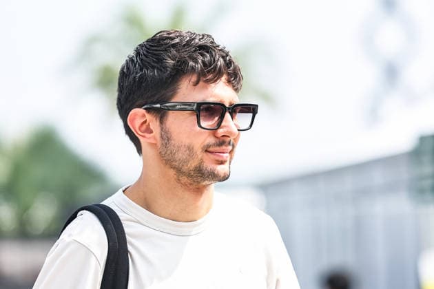 SEPANG, SGR - OCTOBER 01: Esteban Ocon of France and TGR Haas F1 Team arrive at the paddock ahead of the Formula 1 Gulf Air Bahrain Grand Prix on October 01, 2026 held at Sepang International Circuit in Sepang, Malaysia. (Photo by Hazrin Yeob Men Shah Icon Sportswire) AUTO: OCT 01 F1 Bahrain Grand Prix in Malaysia EDITORIAL USE ONLY Icon3782610010835