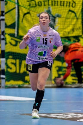 Dortmund, 30.09.2026, Handball, Damen, DHB-Pokal, 2. Runde , BVB Borussia Dortmund - SV Union Halle-Neustadt Fabienne Büch (SV Union Halle-Neustadt, 15) jubelt nach einem Treffer