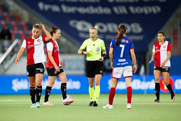 Vaalerenga v Feyenoord, UEFA Women™s Europa Cup, Oslo, Norway Oslo, Norway. 30th, September 2026. Referee Hristiyana Guteva seen during the UEFA Women™s Europa Cup match between Vaalerenga and Feyenoord at Intility Arena in Oslo. Norway, Oslo, Intility Arena  Copyright: xGonzalesxPhoto KetilxMartinsenx