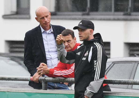 01.10.2026, xophax, Fussball 1.Bundesliga, 1.FC Koeln Training in der Länderspielpause. Präsident Jörn Stobbe , Ulf Sobek , Trainer Rene Wagner (alle 1.FC Köln ) Koeln