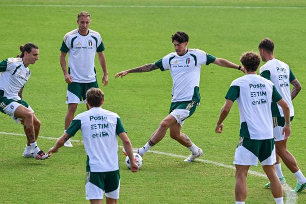 IPA89178849 - Italian players during TEAM ITALY - TRAINING, a UEFA Nations League soccer match in Florence, Italy, on October 1, 2026  Copyright: xLisaxGuglielmi IPAxSportx xx IPA89178849