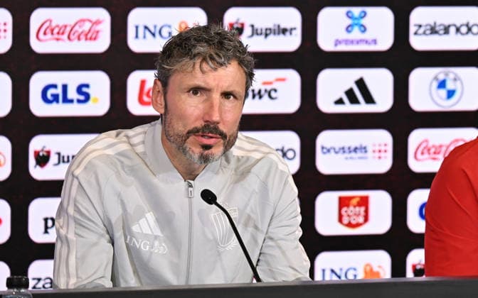 Ahead of Belgium v Turkiye - UEFA Nations League TUBIZE, BELGIUM - OCTOBER 1: Belgium head coach Mark van Bommel and goalkeeper Senne Lammens (not seen) attend a press conference, PK, Pressekonferenz ahead of their UEFA Nations League Group A1 match against Turkiye in Tubize, Belgium on October 1, 2026. Dursun Aydemir Anadolu Brussels Hoofdstedelijk Gewest Belçika. Editorial use only. Please get in touch for any other usage.  Copyright: x2026xAnadoluxDursunxAydemirx