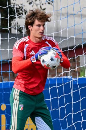 SOCCER - UEFA Nations League - TEAM ITALY - TRAINING Photo by IPA ABACAPRESS.COM89178852 - Italian player Marco Carnesecchi during TEAM ITALY - TRAINING, a UEFA Nations League soccer match in Florence, Italy, on October 1, 2026 Florence Italy  Copyright: xIPAxSport ABACAx