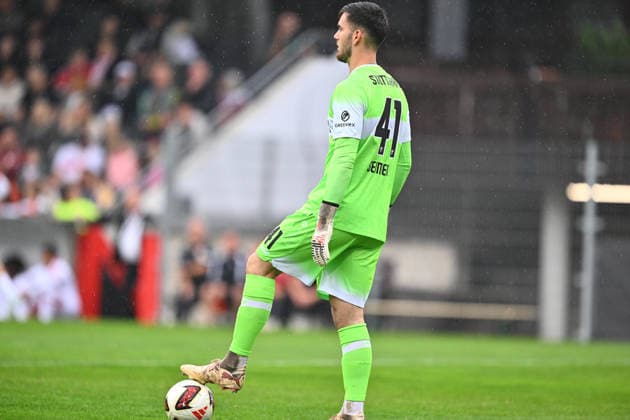 01.10.2026 - Fussball - Saison 2026 2027 - Testspiel Freundschaftsspiel Vorbereitungsspiel - VfB Stuttgart - SpVgg Greuther Fürth ( Kleeblatt ) - - Sportfoto Zink - xwoxzix - regulations prohibit any use of photographs as image sequences and or quasi-video - only for editorial use - Dennis Seimen (41, VfB Stuttgart )