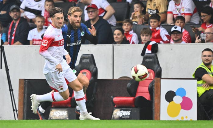 01.10.2026 - Fussball - Saison 2026 2027 - Testspiel Freundschaftsspiel Vorbereitungsspiel - VfB Stuttgart - SpVgg Greuther Fürth ( Kleeblatt ) - - Sportfoto Zink - xwoxzix - regulations prohibit any use of photographs as image sequences and or quasi-video - only for editorial use - Angelo Stiller (6, VfB Stuttgart ) Ole Pohlmann (10, SpVgg Greuther Fürth )