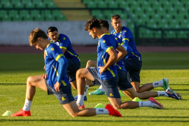Edin Dzeko last training Edin Dzeko did his last training session as captain and player of the football team of Bosnia and Herzegovina at the Kosevo stadium on October 1, 2026 Sarajevo, Bosnia and Herzegovina  ArminxDurgut PIXSELL