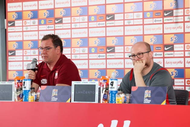 Kepa kolo Sochocina 01.10.2026 Konferencja prasowa reprezentacji Polski - - - Polish football national team, Nationalteam press conference, PK, Pressekonferenz in Kepa near Sochocin trener reprezentacji Polski Jan Urban Emil Kopanski Fot. Marcin Solarz FotoPyk NEWSPIX.PL --- newspix.pl POLAND OUT! 