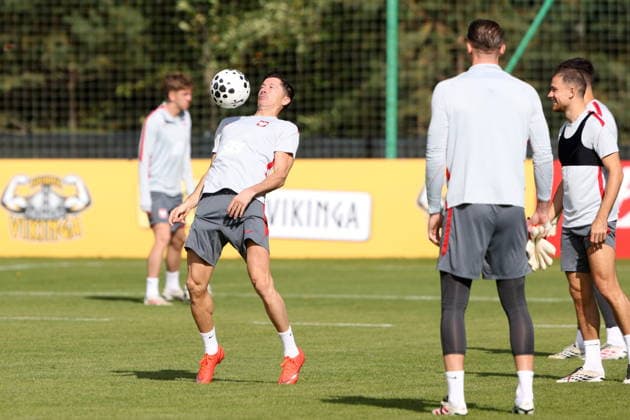 Kepa kolo Sochocina 01.10.2026 Trening reprezentacji Polski - - - Polish football national team, Nationalteam training session in Kepa near Sochocin Robert Lewandowski Fot. Marcin Solarz FotoPyk NEWSPIX.PL --- newspix.pl POLAND OUT! 