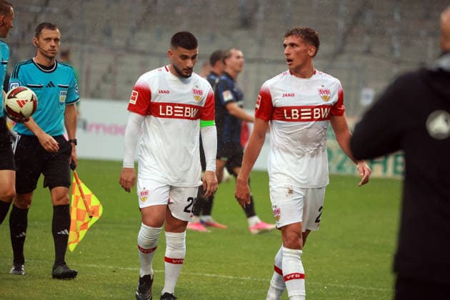 01.10.26 VfB Stuttgart - SpVgg Greuther Fürth Deutschland, Großaspach, 01.10.2026, Fussball, Bundesliga, Saison 2026 2027, Testspiel, VfB Stuttgart - SpVgg Greuther Fürth: v.l. Deniz Undav, Grischa Prömel (beide VfB Stuttgart).