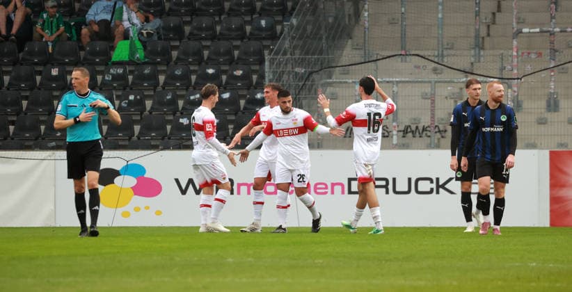 01.10.26 VfB Stuttgart - SpVgg Greuther Fürth Deutschland, Großaspach, 01.10.2026, Fussball, Bundesliga, Saison 2026 2027, Testspiel, VfB Stuttgart - SpVgg Greuther Fürth: Deniz Undav (VfB Stuttgart); Jubel Tor 1:0 Undav.
