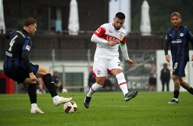 01.10.26 VfB Stuttgart - SpVgg Greuther Fürth Deutschland, Großaspach, 01.10.2026, Fussball, Bundesliga, Saison 2026 2027, Testspiel, VfB Stuttgart - SpVgg Greuther Fürth: Deniz Undav (VfB Stuttgart).