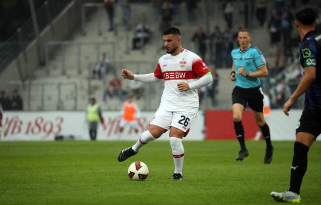 01.10.26 VfB Stuttgart - SpVgg Greuther Fürth Deutschland, Großaspach, 01.10.2026, Fussball, Bundesliga, Saison 2026 2027, Testspiel, VfB Stuttgart - SpVgg Greuther Fürth: Deniz Undav (VfB Stuttgart).