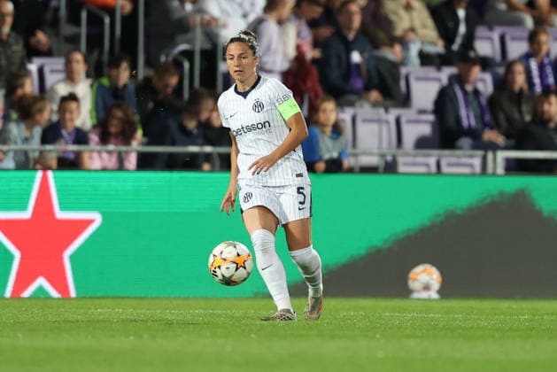 FK Austria Wien v FC Internazionale Milano - UEFA Women s Champions League 26 27 MD2 Ivana Andres Sanz of FC Internazionale Milano in action during the UEFA Women s Champions League Matchday 2 match between FK Austria Wien and FC Internazionale Milano at Franz-Horr-Stadion on October 1, 2026 in Vienna, Austria. Vienna Franz-Horr-Stadion Austria Copyright: xYigitxOerme PSxImagesxYigitxOerme PSxImagesx