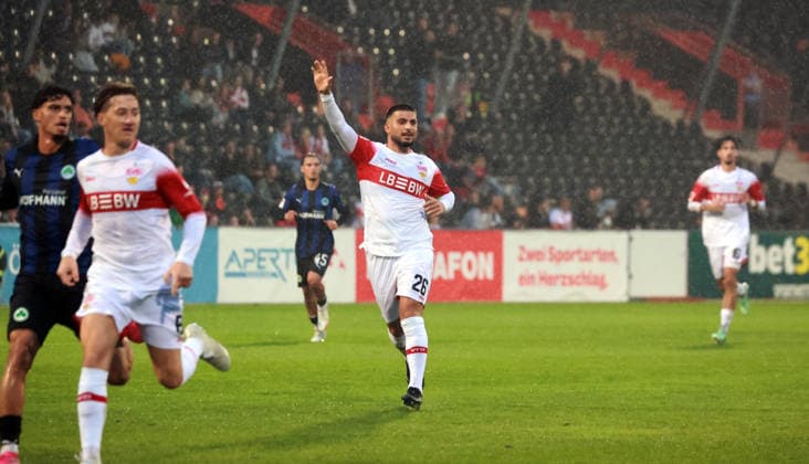 01.10.26 VfB Stuttgart - SpVgg Greuther Fürth Deutschland, Großaspach, 01.10.2026, Fussball, Bundesliga, Saison 2026 2027, Testspiel, VfB Stuttgart - SpVgg Greuther Fürth: Deniz Undav (VfB Stuttgart).