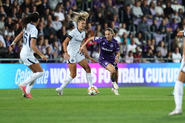 FK Austria Wien v FC Internazionale Milano - UEFA Women s Champions League 26 27 MD2 Modesta Uka of FK Austria Wien in action during the UEFA Women s Champions League Matchday 2 match between FK Austria Wien and FC Internazionale Milano at Franz-Horr-Stadion on October 1, 2026 in Vienna, Austria. Vienna Franz-Horr-Stadion Austria Copyright: xYigitxOerme PSxImagesxYigitxOerme PSxImagesx