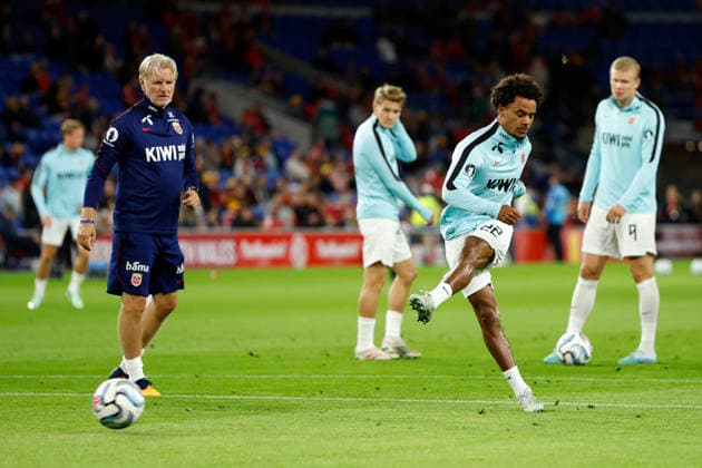 Cardiff, Wales, 1st October 2026. Oscar Bobb of Norway warms up before the Wales vs Norway UEFA Nations League match at the Cardiff City Stadium, Cardiff. Picture credit should read: Cody Froggatt Sportimage EDITORIAL USE ONLY. No use with unauthorised audio, video, data, fixture lists, club league logos or live services. Online in-match use limited to 120 images, no video emulation. No use in betting, games or single club league player publications. SPI_017_CF_WALES_NORWAY SPI-5050-0017
