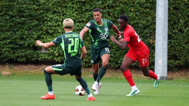 VfL vs Havelse, Testspiel Wolfsburg, 01.10.2026, Fußball, Herren, Saison 2026 2027, Testspiel, VfL Wolfsburg vs. TSV Havelse, Robert Glatzel (VfL Wolfsburg) Deutschland