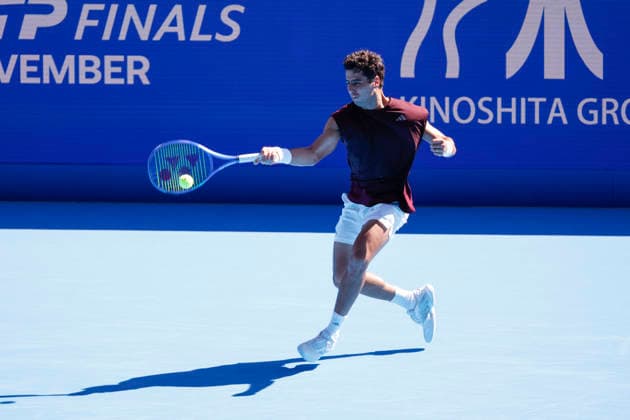 October 1, 2026, Tokyo, Japan: Jaume Munar (Spain) returns a shot against Taylor Fritz (USA) during their Round of 32 match at the Kinoshita Group Japan Open Tennis Championships at Ariake Colosseum in Tokyo. The tournament runs from September 29 to October 6. Munar won 6(7)-7(9), 6-4, 6-3. Tokyo Japan - ZUMAm191 20261001_aap_m191_056 Copyright: xRodrigoxReyesxMarinx