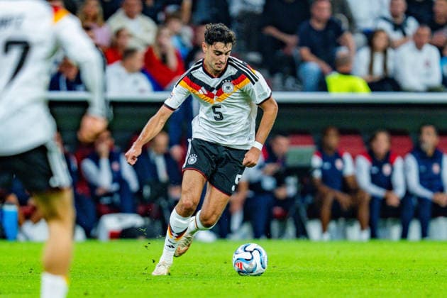 Nations League, Gruppe A, 3. Spieltag, Deutschland vs. Serbien am 01.10.2026 in der Allianz Arena in München Aleksandar Pavlovic (Deutschland) Copyright: xBahhoxKarax