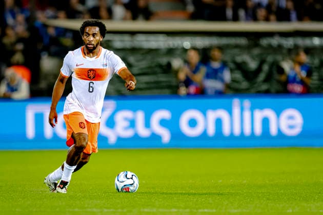 THESSALONIKI - Nederland midfielder Quinten Timber during the UEFA Nations League match between Griekenland and Nederland at Toumba Stadion on 1 October 2026 in Thessaloniki, Griekenland. (Photo by DeFodi Images) -