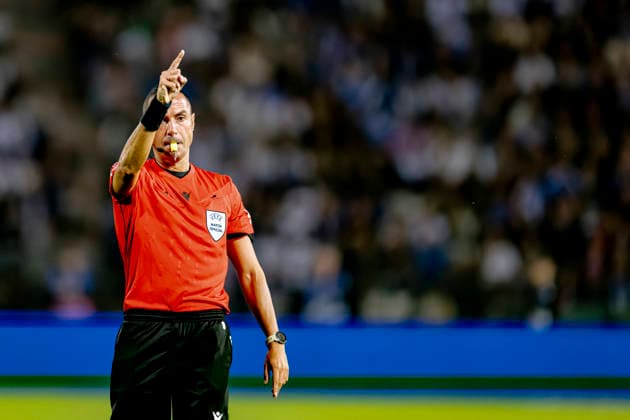 THESSALONIKI - referee Marco Guida during the UEFA Nations League match between Griekenland and Nederland at Toumba Stadion on 1 October 2026 in Thessaloniki, Griekenland. (Photo by DeFodi Images) -
