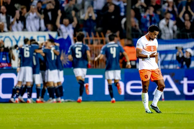 THESSALONIKI - Netherlands defender JurriÃ«n Timber is frustrated by the goal during the UEFA Nations League match between Greece and the Netherlands at Toumba Stadion on 1 October 2026 in Thessaloniki, Greece. (Photo by DeFodi Images) -