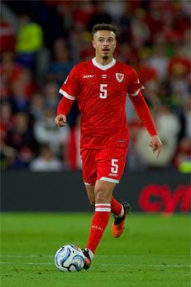 RECORD DATE NOT STATED Football - UEFA Nations League - Group A4 - Wales v Norway CARDIFF, WALES - Thursday, October 1, 2026: Wales Ethan Ampadu during the UEFA Nations League Group A4 Matchday 3 match between Wales and Norway at the Cardiff City Stadium. (Photo by David Rawcliffe Propaganda) CARDIFF Cardiff City Stadium CARDIFF WALES  Copyright: xDavidxRawcliffex 2026-10-01-Wales_v_Norway-043