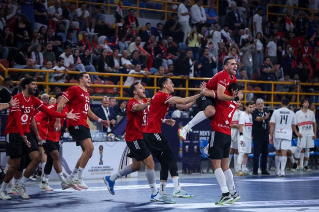 Zamalek V Al Ahly - 19th IHF Men s Club World Championship, WM, Weltmeisterschaft 2026 - Bronze Medal Match Al Ahly players celebrate after winning the bronze medal in the 19th IHF Men s Club World Championship 2026 match against Zamalek at the New Administrative Capital Covered Hall in Egypt on October 1, 2026. New Cairo -New Capital Egypt  Copyright: xAymanxArefx originalFilename:aref-notitle261001_np7QD.jpg