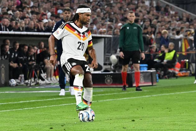 01.10.2026, xsltx, Fussball UEFA Nations League, Deutschland - Serbien v.l. Serge Gnabry (Deutsche Fussball Nationalmannschaft DFB) München