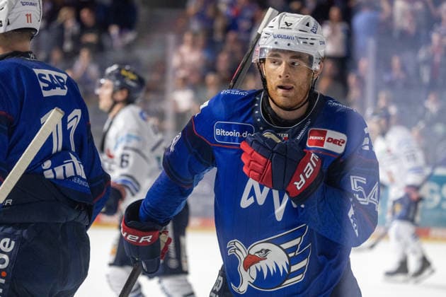 DEL, Deutsche Eishockey Liga Saison 2026 27, 5. Spieltag: Adler Mannheim gegen Iserlohn Roosters Jeremie Poirier (54, Mannheim) nach seinem Tor zum 4:1 Copyright: xUdoxHerrmannx