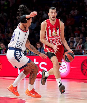 Crvena Zvezda v Efes, Euroleague, season 2026 2027, round 3 Belgrade, Serbia. 1th Oct, 2026. Crvena Zvezda s Ognjen Dobric during Euroleague basketball match between Crvena Zvezda (Red Star) and Anadolu Efes Istanbul on October 1. 2026. in Belgrade, Serbia. Belgrade Serbia Copyright: xPedjaxMilosavljevic STARSPORTx x2026x