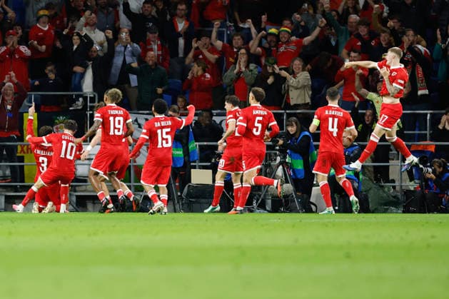 Cardiff, Wales, 1st October 2026. Neco Williams of Wales celebrates with his team mates after scoring a goal to make it 2-1 during the Wales vs Norway UEFA Nations League match at the Cardiff City Stadium, Cardiff. Picture credit should read: Cody Froggatt Sportimage EDITORIAL USE ONLY. No use with unauthorised audio, video, data, fixture lists, club league logos or live services. Online in-match use limited to 120 images, no video emulation. No use in betting, games or single club league player publications. SPI_079_CF_WALES_NORWAY SPI-5050-0079