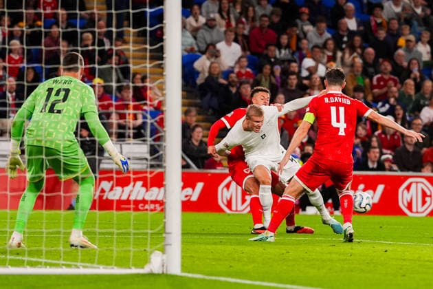 Soccer, Nations League: Wales vs. Norway, Nations League, Cardiff, Wales 20261001 Norway’s Erling Braut Haaland during the international soccer match between Wales and Norway in the Nations League at Cardiff City Stadium. Photo: Lise Aserud, NTB, Cardiff, Wales. EDITORIAL USE ONLY. RESTRICTED USE FOR BETTING COMPANIES.  Copyright: xLisexAserudxx xNTBx