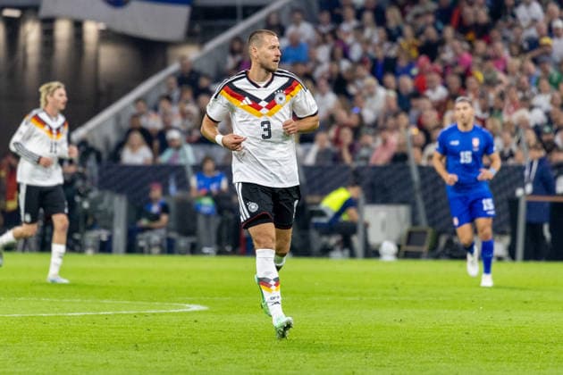 Fussball: UEFA Nations League 2026 - 2027, 3. Spieltag - Deutschland vs Serbien - Allianz-Arena (München) : Waldemar Anton (Deutschland, 3) Freisteller Copyright: xMichellexLukax