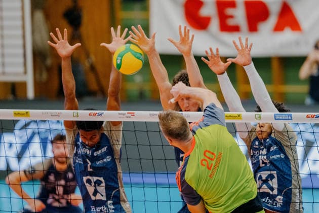 VOLLEYBALL - Coppa Pallavolo Senza Confini HARTBERG,AUSTRIA,01.OCT.26 - VOLLEYBALL - Coppa Pallavolo Senza Confini, TSV Hartberg vs Verona Volley. Image shows Paul Buchegger (Verona).  GEPAxpictures xRomanxKoenigshofer