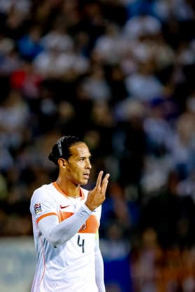 THESSALONIKI - Nederland defender Virgil van Dijk during the UEFA Nations League match between Griekenland and Nederland at Toumba Stadion on 1 October 2026 in Thessaloniki, Griekenland. (Photo by DeFodi Images) -