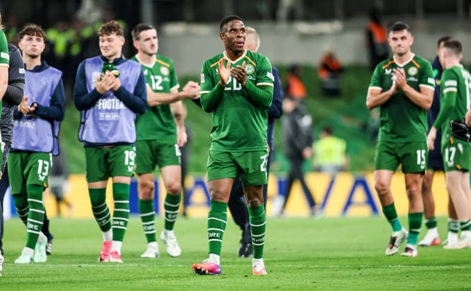 UEFA Nations League Group Stage, Aviva Stadium, Dublin 1 10 2026 Republic of Ireland vs Austria Ireland™s Chiedozie Ogbene applauds the fans after the game Chiedozie Ogbene applauds the fans after the game 1 10 2026  Copyright: xx NE1L7529
