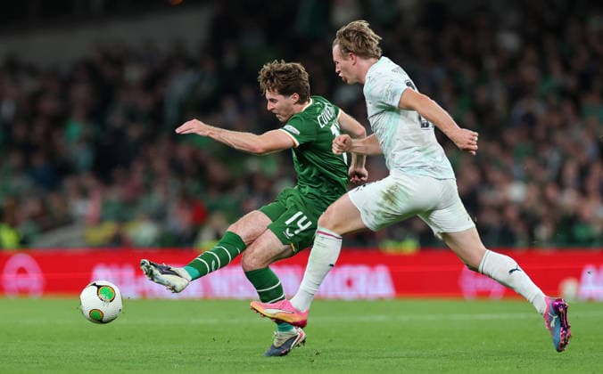 UEFA Nations League Group Stage, Aviva Stadium, Dublin 1 10 2026 Republic of Ireland vs Austria Ireland s Conor Coventry with Alexander Prass of Austria Conor Coventry with Alexander Prass 1 10 2026  Copyright: xx RB1_1281