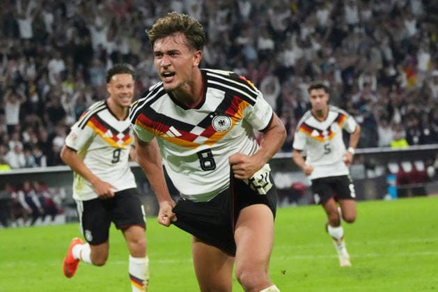 Munich , Nations League, Gruppe B, UEFA Nations League, Deutschland vs Serbien Germany vs Serbia, 30.09.2026, Allianzarena München Tom Bischof, Deutschland, Germany GER; Torjubelt Aktion, Einzelbild, UEFA regulations prohibit any use of photographs as image sequences and or quasi-video. EDITORIAL USE ONLY,
