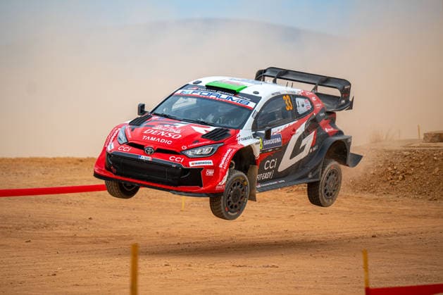FIA WRC, Motorsport Rallye, WM 2026: Rally Italia Sardegna - Day 1 Elfyn Evans (GBR) and Scott Martin (GBR) on a Toyota GR Yaris Rally1 in action during the FIA WRC RALY ITALIA SARDEGNA in Alghero, Italy on 1-4 October, 2026. Algero Sardinia Italy  Copyright: xFedericoxManonix originalFilename:manoni-rallyita261001_npJbz.jpg