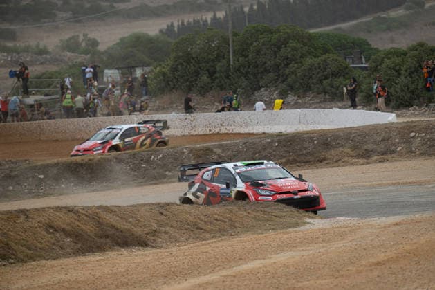 FIA WRC, Motorsport Rallye, WM 2026: Rally Italia Sardegna - Day 1 Elfyn Evans (GBR) and Scott Martin (GBR) on a Toyota GR Yaris Rally1 in action during the FIA WRC RALY ITALIA SARDEGNA in Alghero, Italy on 1-4 October, 2026. Algero Sardinia Italy  Copyright: xFedericoxManonix originalFilename:manoni-rallyita261001_npwgl.jpg