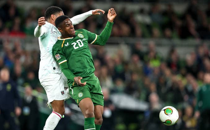 UEFA Nations League Group Stage, Aviva Stadium, Dublin 1 10 2026 Republic of Ireland vs Austria Ireland s Chiedozie Ogbene and Phillipp Mwene of Austria Chiedozie Ogbene and Phillipp Mwene 1 10 2026  Copyright: xx NE1L7259