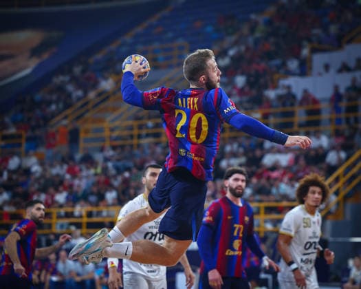 Barcelona v Veszprem - Final IHF Men Handball Club World Championship, WM, Weltmeisterschaft 2026 Aleix Gomez 20 during the final match between Barcelona vs Veszprem in the IHF Men s Handball Club World Championship - Egypt 2026 at New Administrative Capital Hall Cairo Cairo Egypt Copyright: xMohamedxTageldinx