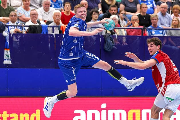 2026.10.01, xkwix, Handball, Handball-Bundesliga, TBV Lemgo Lippe - HC Hamburg, PHOENIX CONTACT arena, 7.Spieltag, Saison 2026 2027: Niels Versteijnen (TBV Lemgo Lippe 25) beim Torwurf Photo: xKamilxWilkowskixPressefotoKochx Nordrhein-Westfalen Deutschland