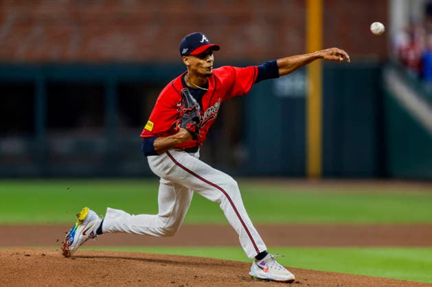 Atlanta Braves pitcher Ray Kerr (62) pitches in the first inning against the Philadelphia Phillies in Game 3 of the National League Wildcard Series at Truist Park on Thursday, October 1, 2026 in Atlanta, Georgia.  ATL20261001107 MikexZarrilli